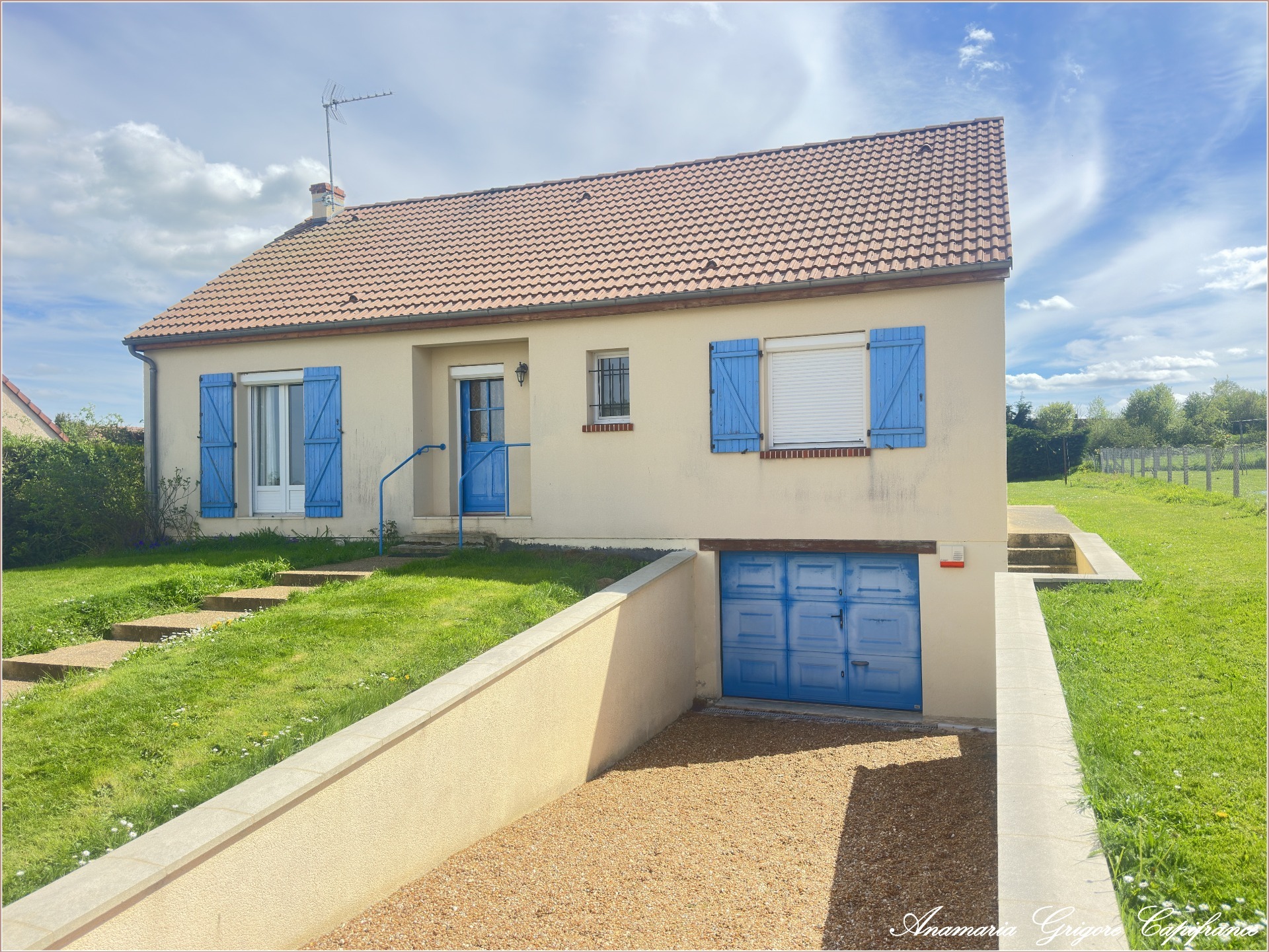 CHUISNES ( 28190) - Maison familiale 102m², 3 chambres (possibilité d'une quatrième) terrain 1141 m², sous-sol total