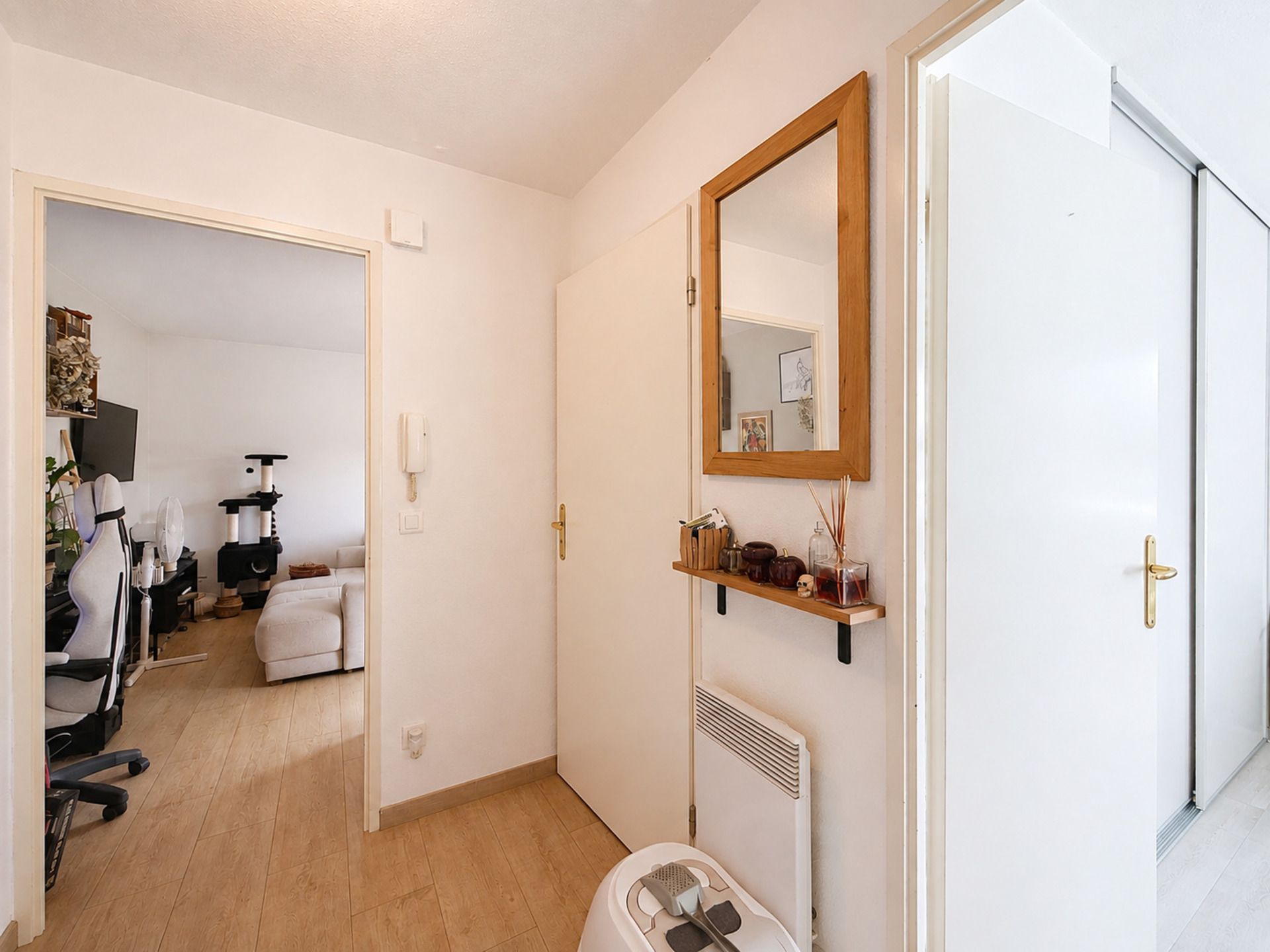 Appartement à vendre 2 pièces VILLE LA GRAND (74),Parking, Gardien, Proximité, Frontière, Gare