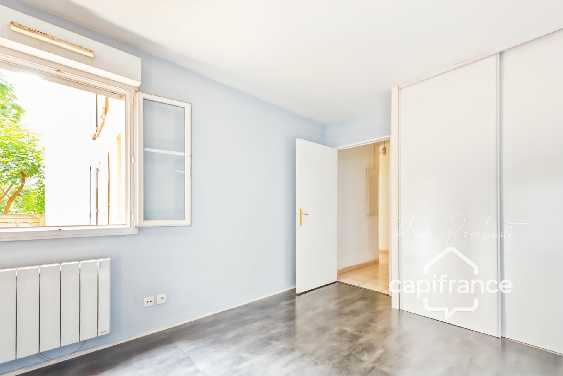 Appartement 2 pièces de 45 m² en rez de jardin à Plaisir
