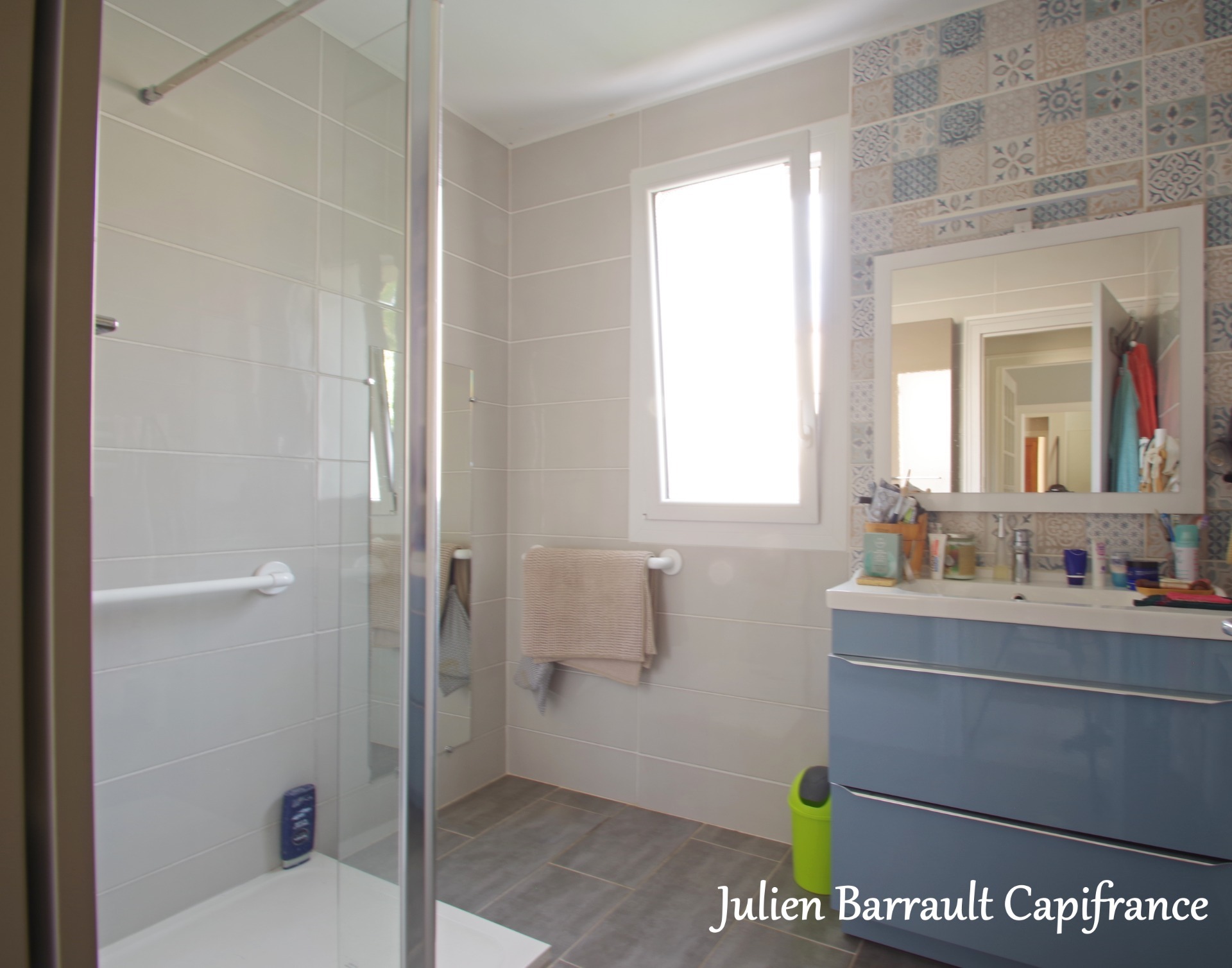 Maison familiale de 127,48 m² avec 5 chambres sur un terrain clos de 1133 m²