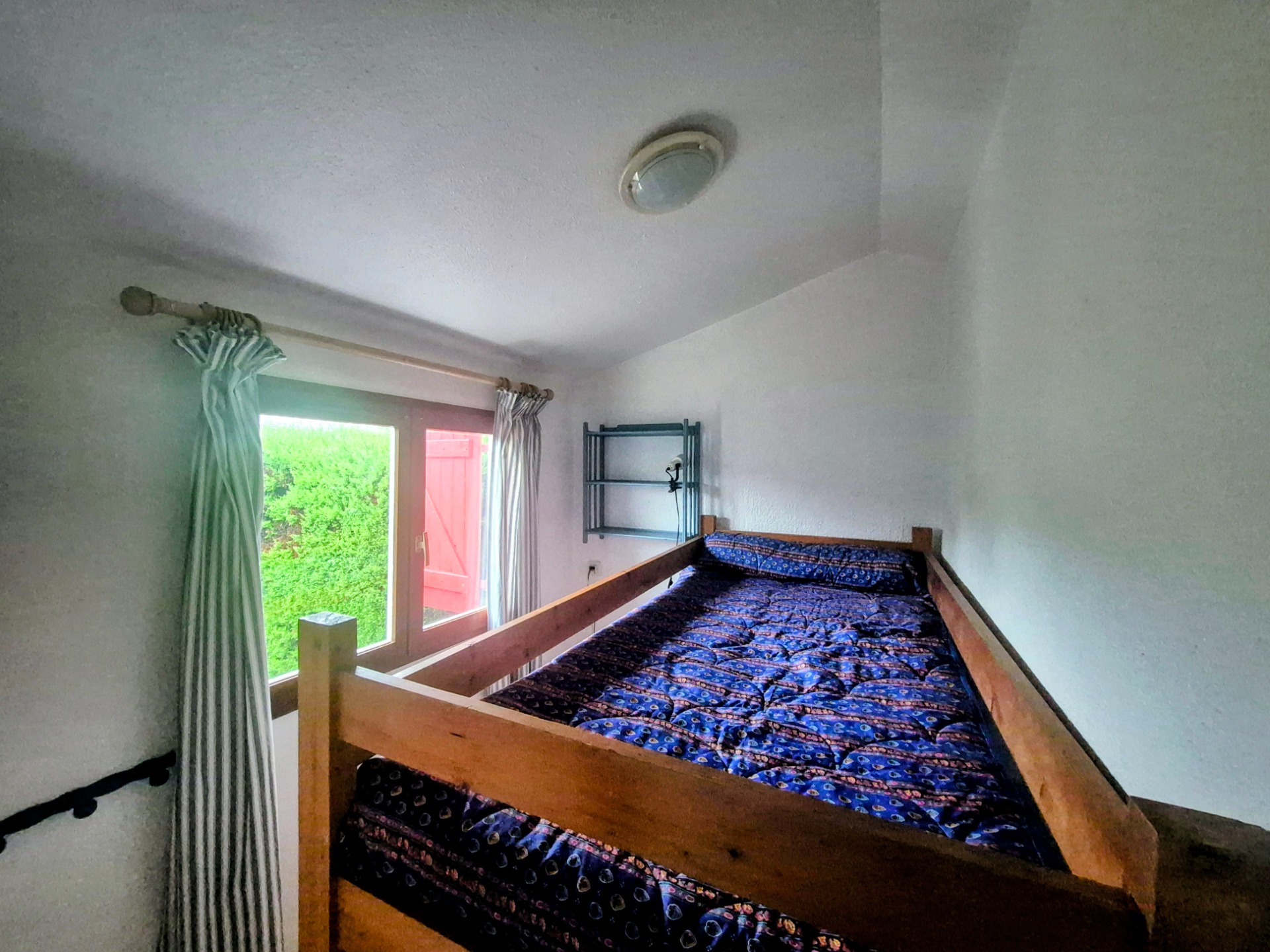 SAINT-NAZAIRE – MAISON DE LOISIRS de 27m² AVEC TERRAIN PRIVATIF de 125m²