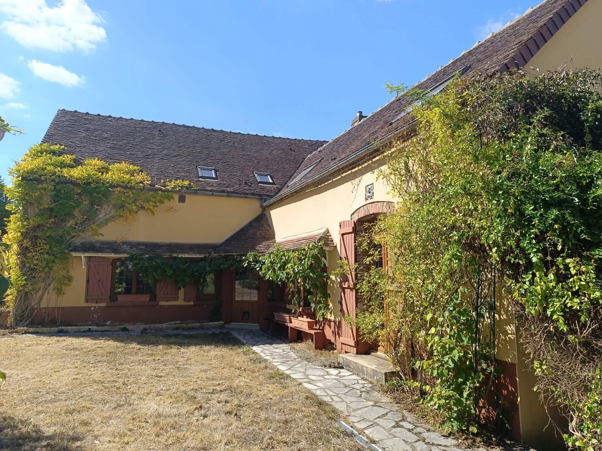 Maison à vendre 7 pièces (89)