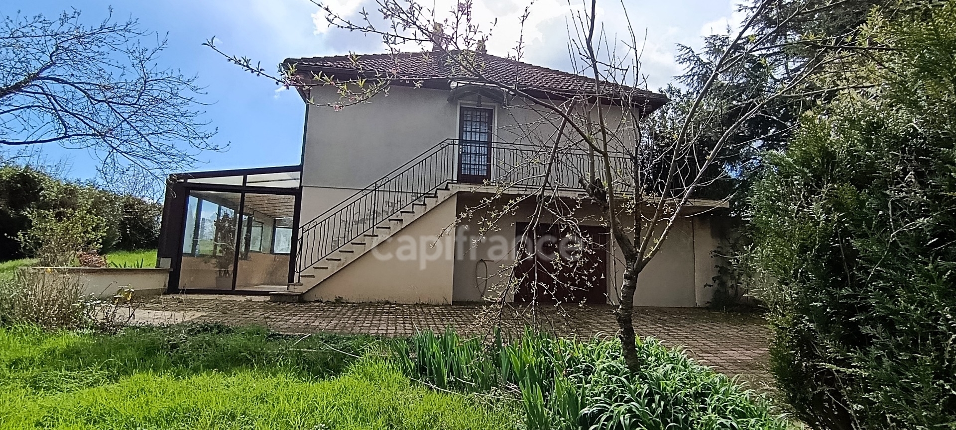 Virginie MASSON vous propose Maison sur sous-sol - 4 chambres - 6 pièces - vue campagne à Chemilly sur Yonne
