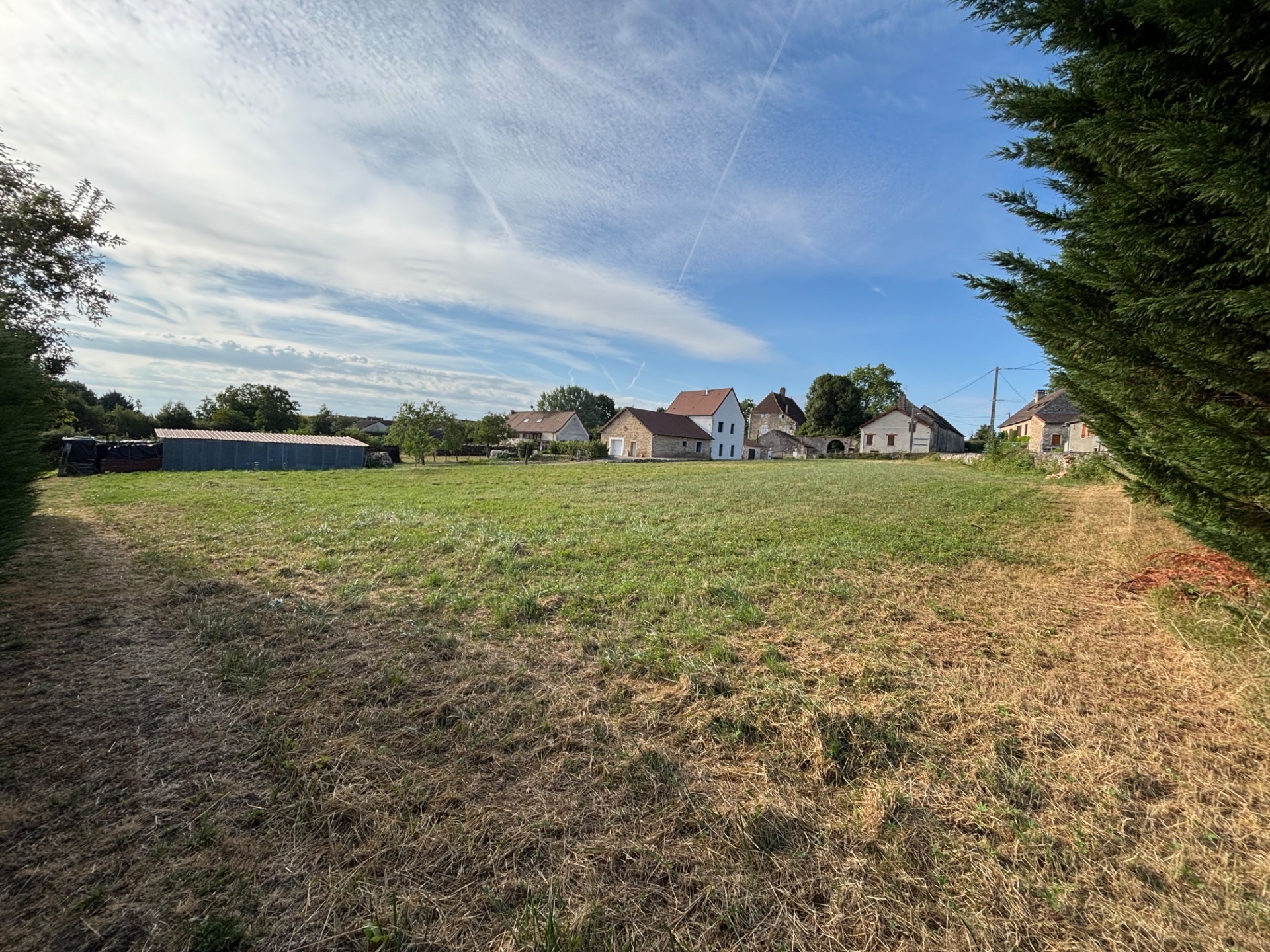 A vendre - Terrain Plat de 2965 m² situé entre Buxy et St-Gengoux-le-National à SAINT-BOIL (71)