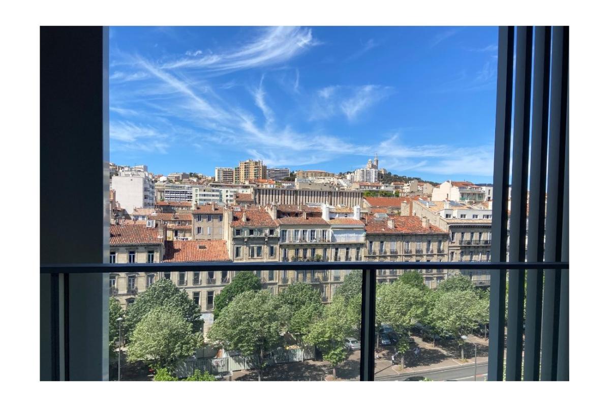 Appartement à vendre, 3 pièces, 75 m², Marseille 8e