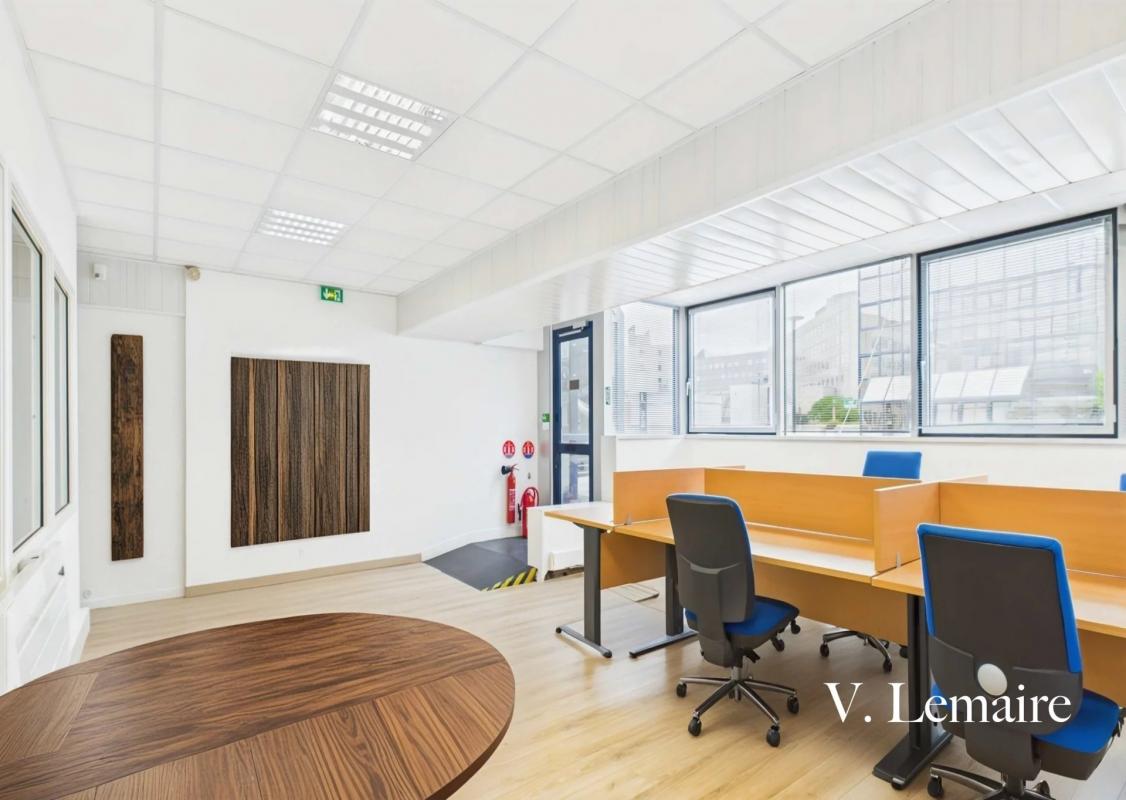 Bureaux 109 m2 - RDC - Noisy-Le-Grand