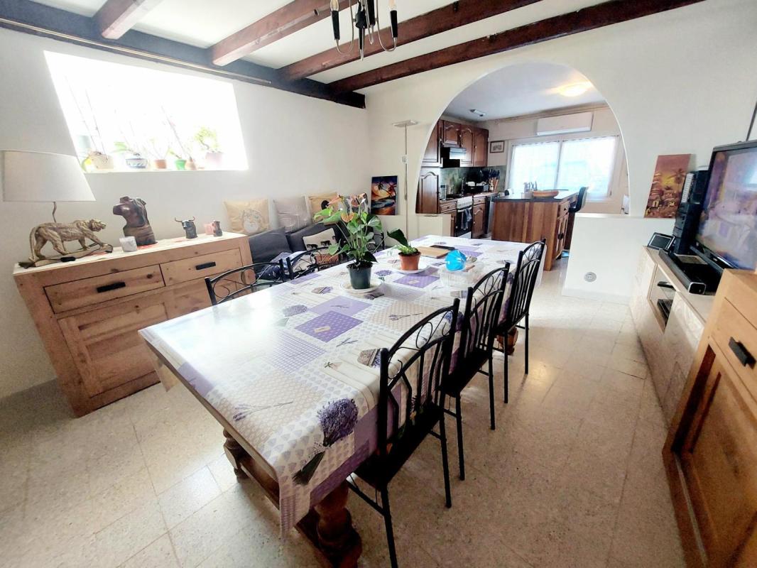 Maison de village - Charme authentique et confort moderne au cœur d’un village prisé entre Nîmes et Montpellier