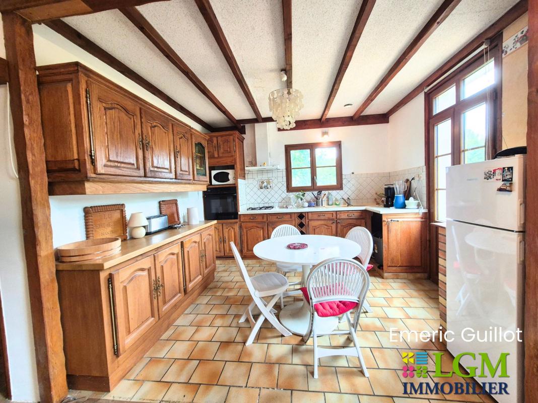 À VENDRE – Maison familiale de 128 m² avec jardin clos et arboré de 905 m² - Grand Garage - à Thoré-la-Rochette (41100)