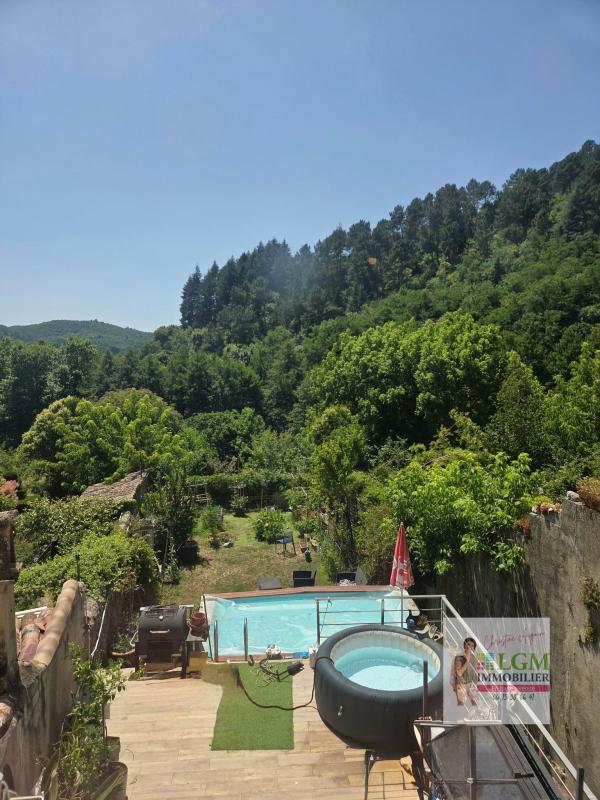 Maison de village mitoyenne
