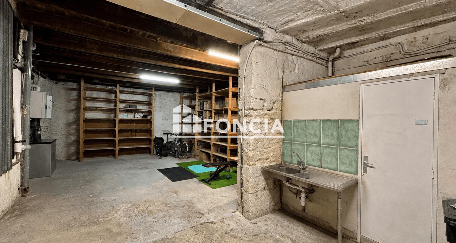 LA POSTALE - 3 chambres, lumineuse, double garage, calme