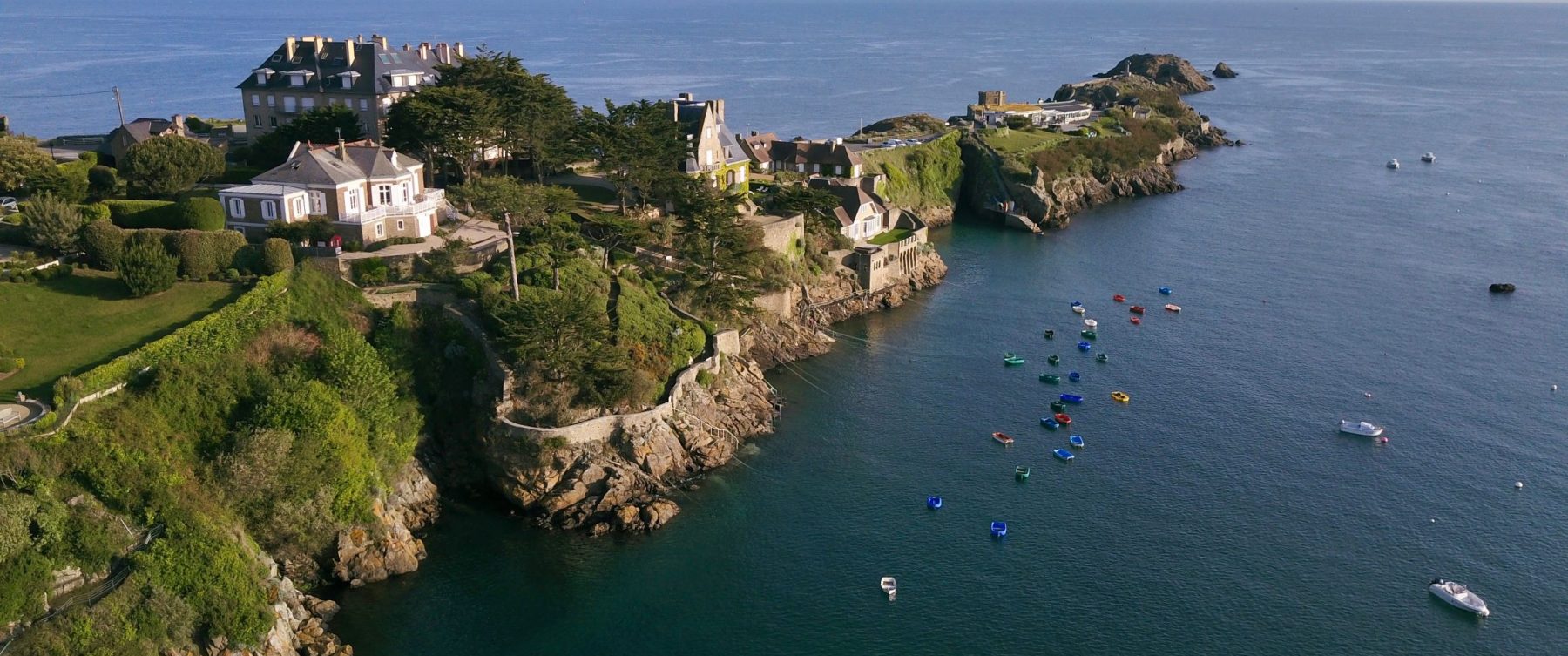 TERRAIN SAINT-LUNAIRE 340 M2 PROCHE PLAGE