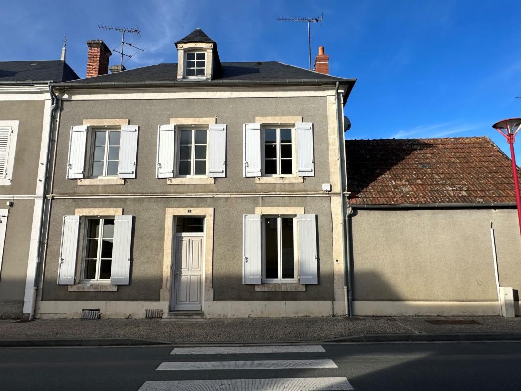 THEVET SAINT JULIEN : maison T3 (77 m²) en vente