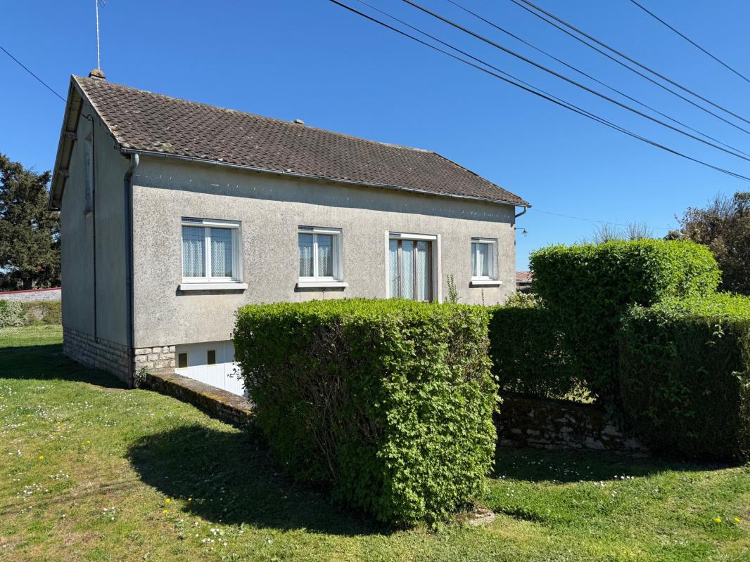Maison sur sous-sol et ancienne longère