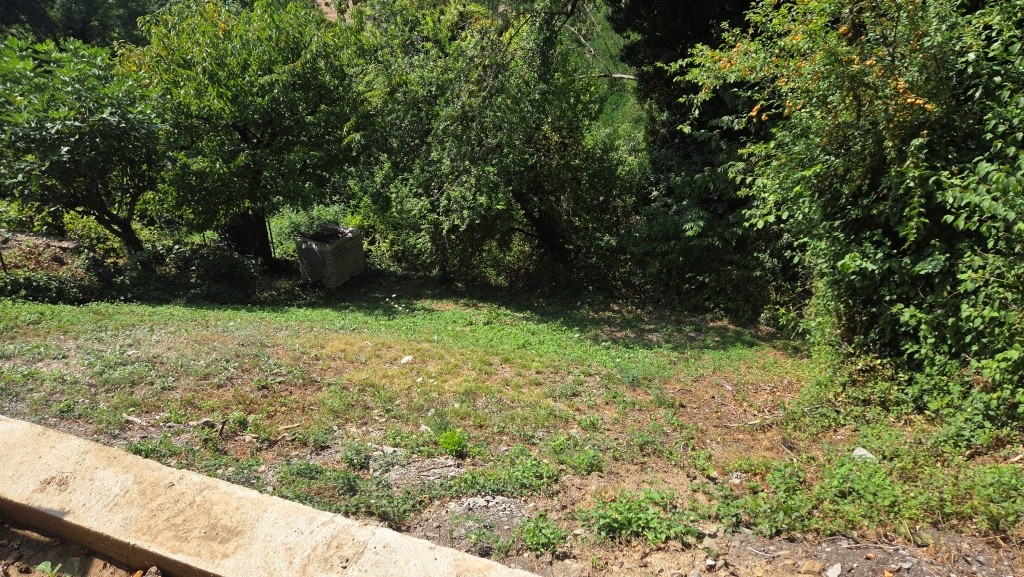Maison de village avec terrasse et terrain