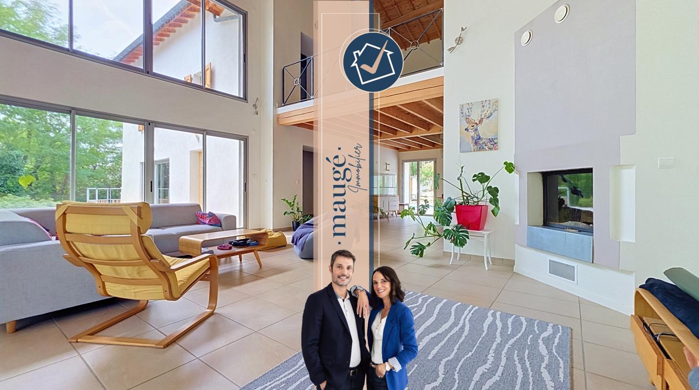 Maison - 5 Chambres - Possibilité 6 - Garage - Atelier - Buanderie - Piscine - Jardin - Terrasse - Au calme Absolu