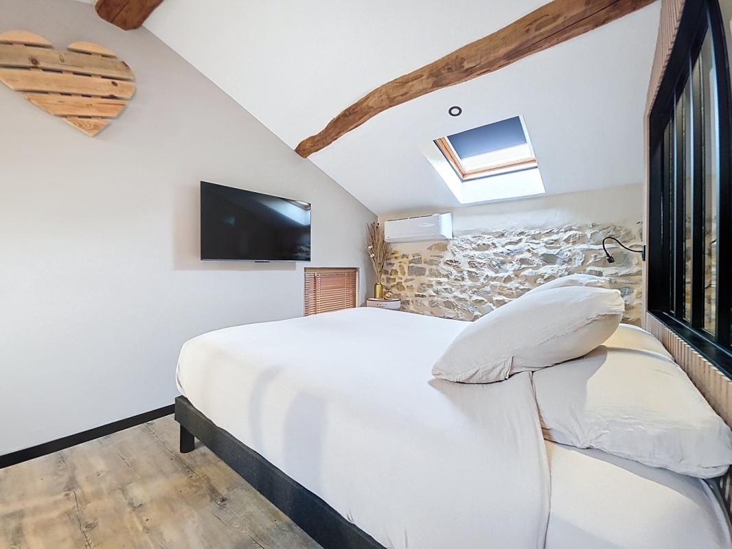 Maison - 1 Chambre - Terrasse - Jacuzzi - Entièrement meublée