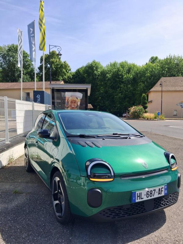 Renault Twingo E-tech IV techno 80 ch autonomie urbaine