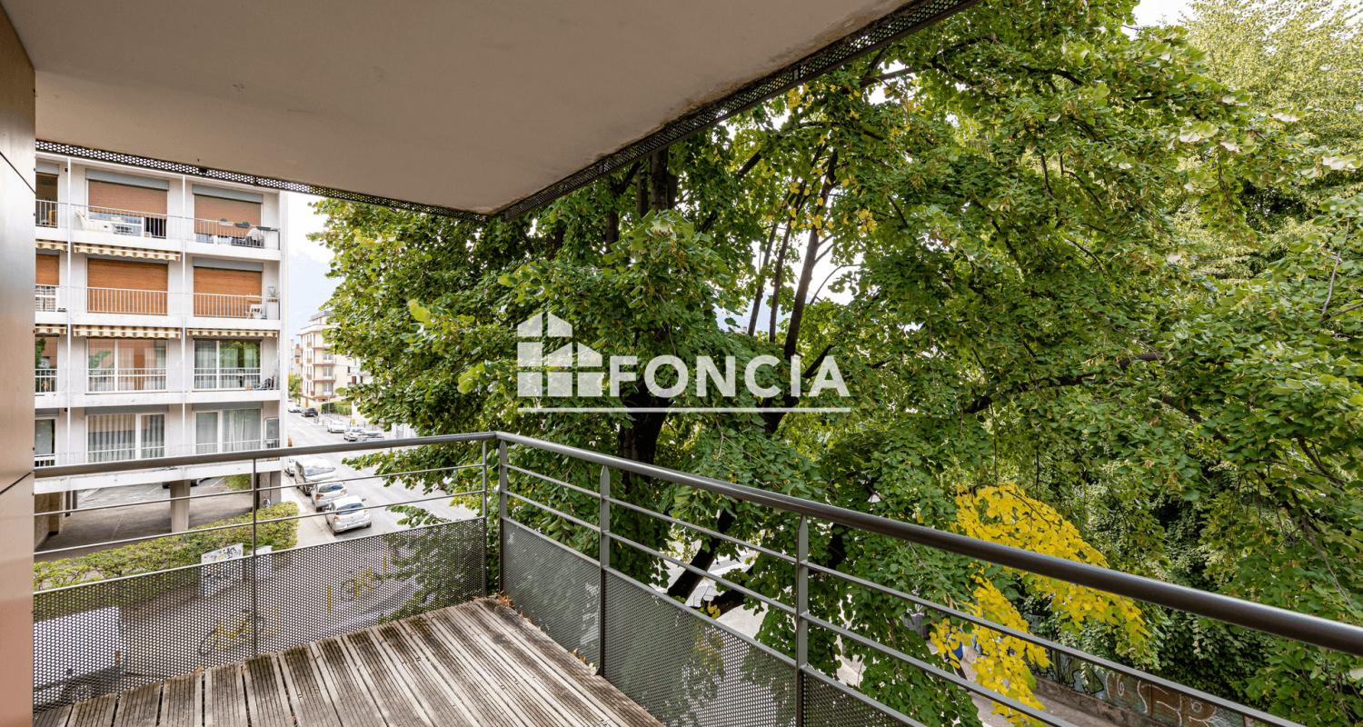 Appartement 3 pièces (65 m²) à vendre - Grenoble (38100)