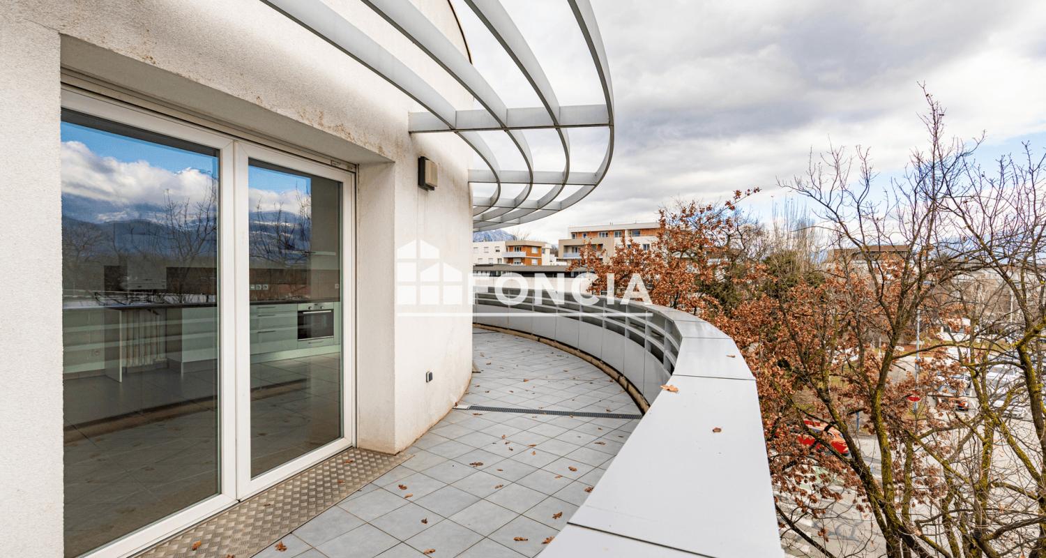 Appartement 3 pièces (71.77 m²) à vendre - Meylan (38240)