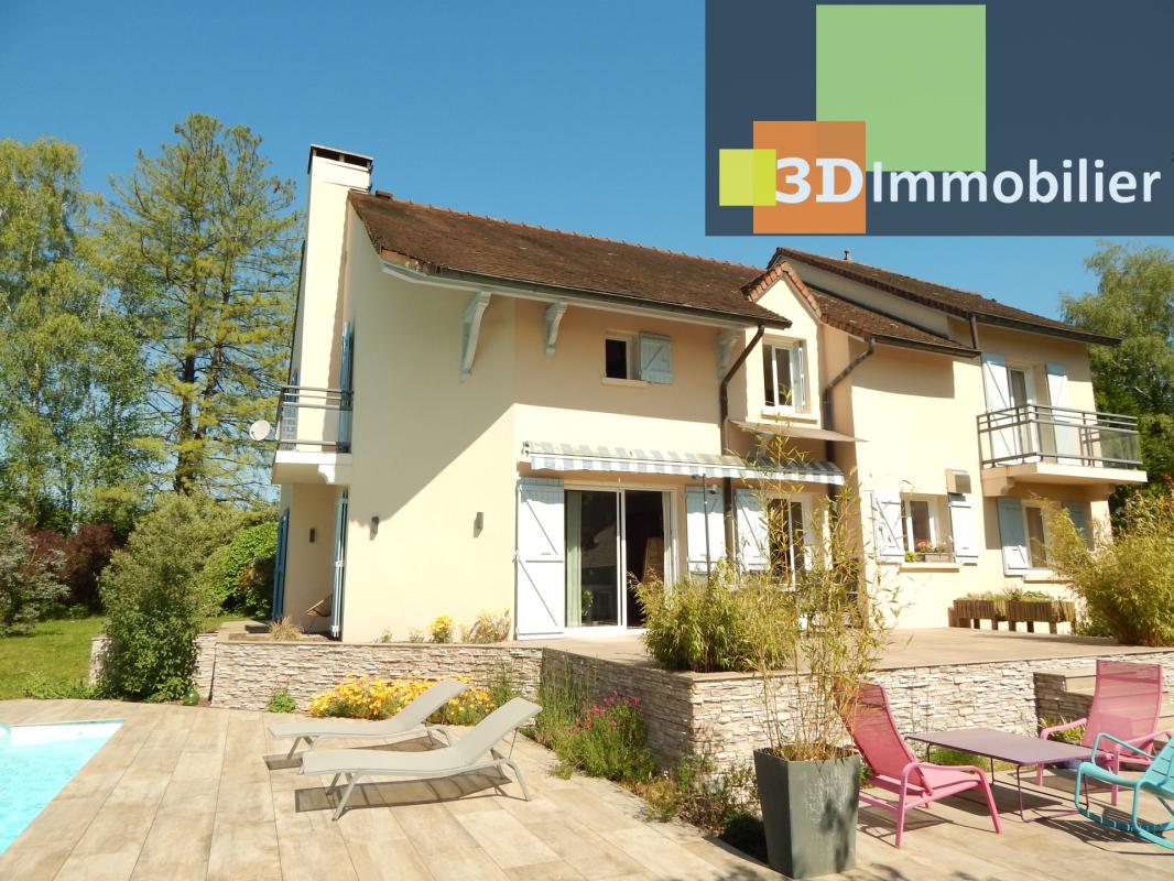 SECTEUR LONS-LE-SAUNIER (39), MAISON FAMILIALE 225 M², QUATRE CHAMBRES, PISCINE CHAUFFÉE, TERRAIN BOISÉ 17087 m² - Photo 2