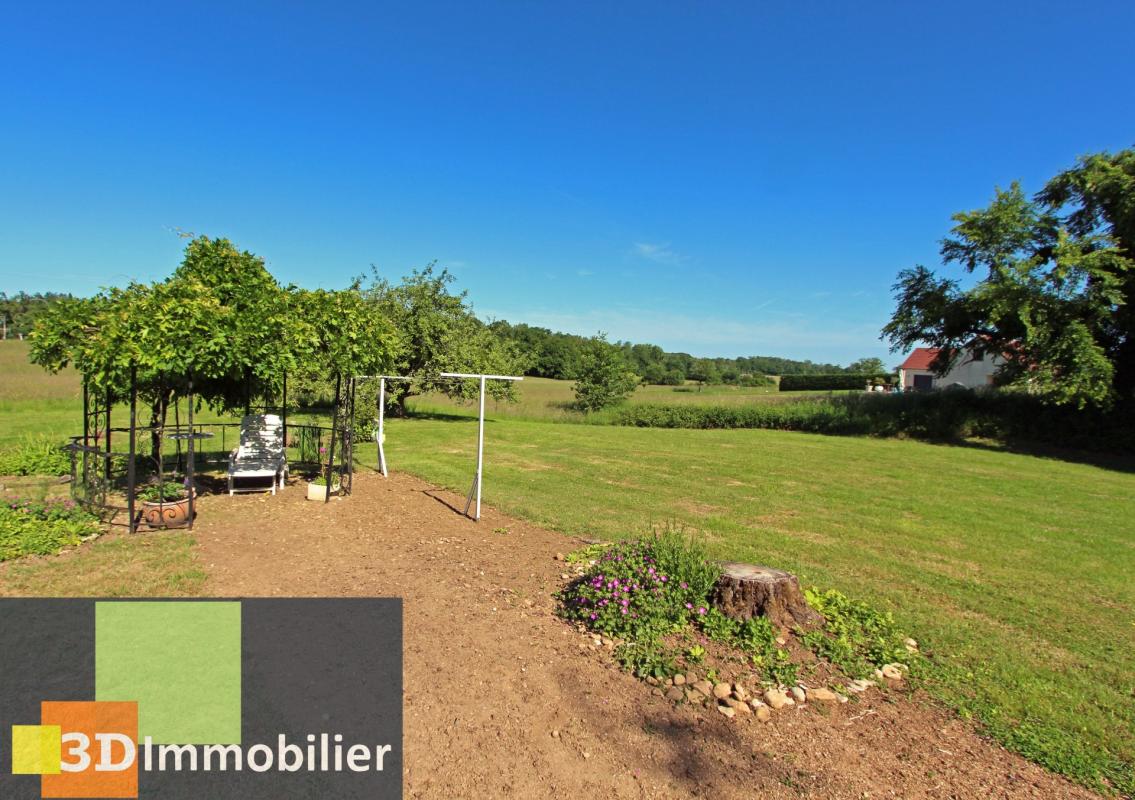 Secteur Sellières (39 JURA), à vendre maison en pierre de plain-pied avec 3 chambres sur 4730m² de terrain - Photo 2
