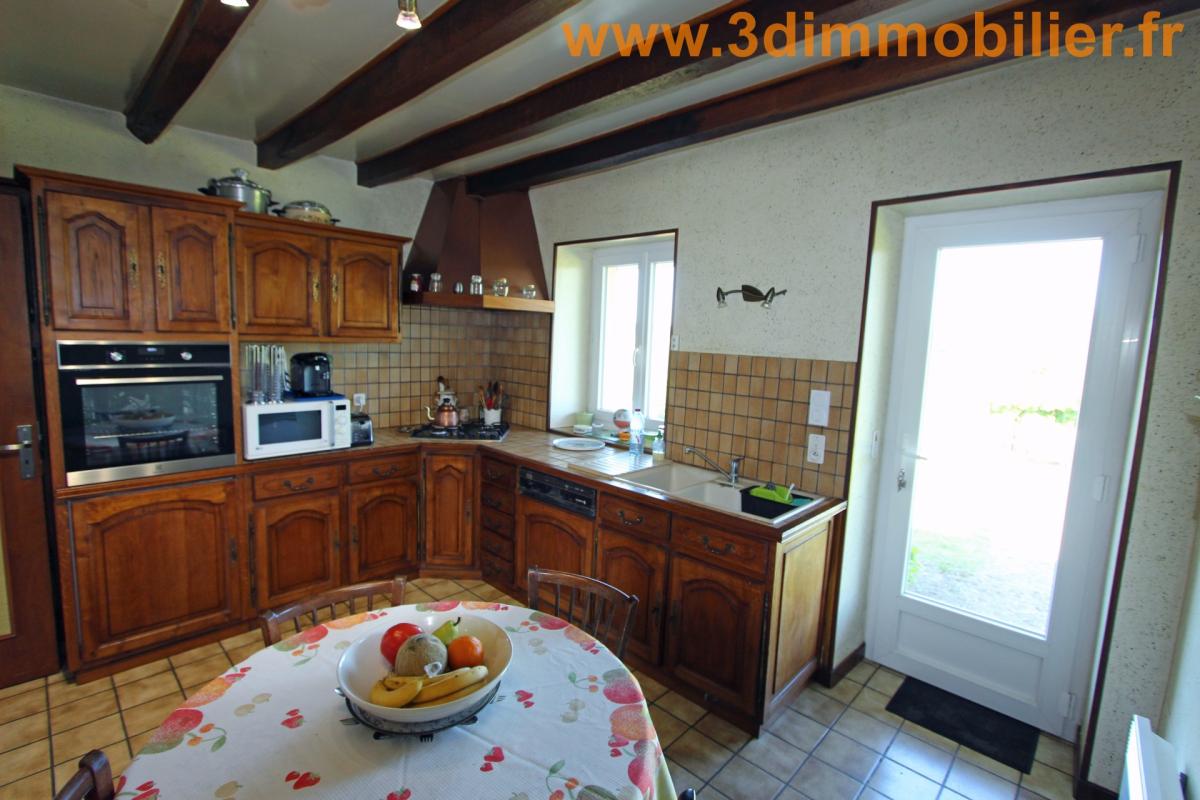Secteur Sellières (39 JURA), à vendre maison en pierre de plain-pied avec 3 chambres sur 4730m² de terrain - Photo 4