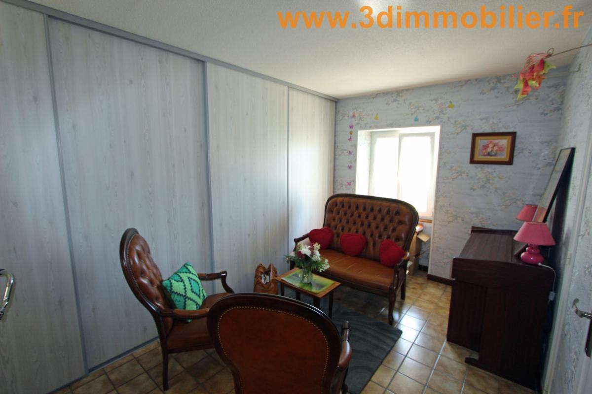 Secteur Sellières (39 JURA), à vendre maison en pierre de plain-pied avec 3 chambres sur 4730m² de terrain - Photo 5