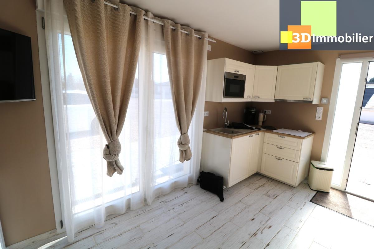 Proche Mouchard vends agréable petite  maison récente en briques (2019) sur un beau terrain clos de 1300m² - Photo 5