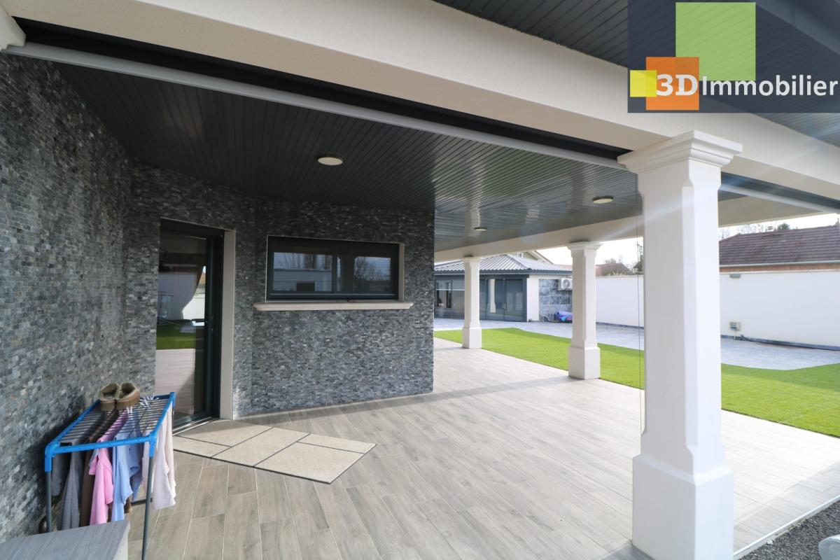 Entre Mouchard et Dole, vends belle propriété récente au calme de 6 pièces, dépendances, piscine sur 1600m² de terrain clos - Photo 3