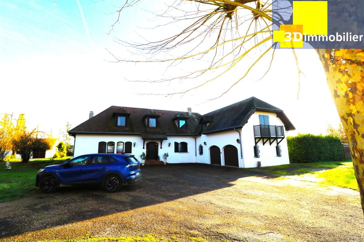 Secteur Dole, vends belle et grande propriété avec gîte, 12 pièces, avec un terrain, piscine et étang - Photo 5