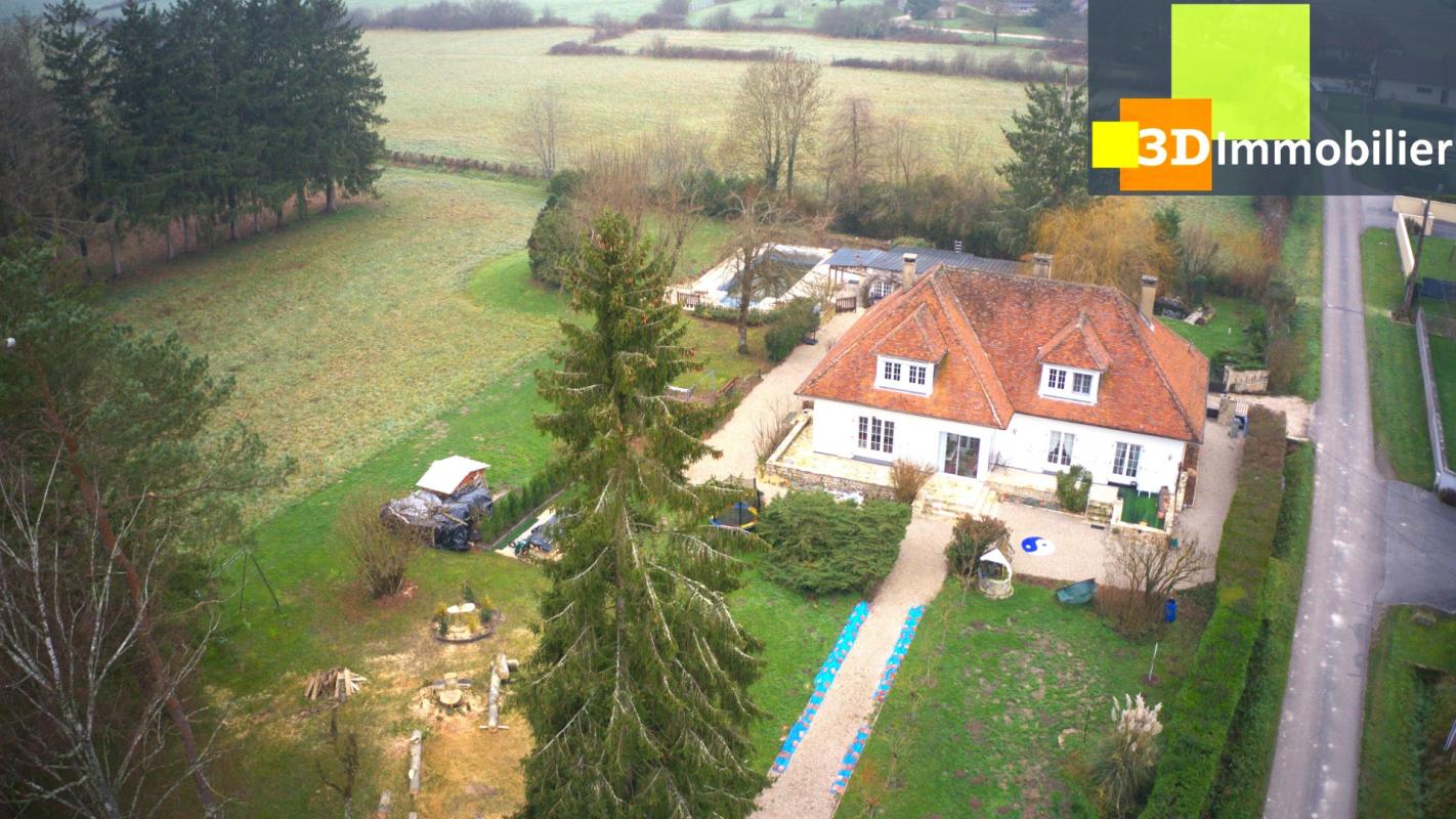 Dole à 15 mns, Lons à 20mns vends superbe propriété au calme de 8 pièces, 290m², dépendances, piscine sur 10000m² de terrain plat - Photo 5
