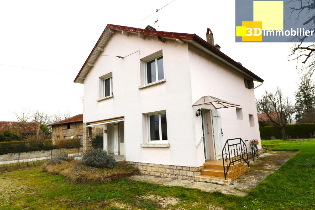 Au centre de Chaussin à vendre agréable maison  en bon état de 5 pièces, avec plusieurs dépendances - Photo 4