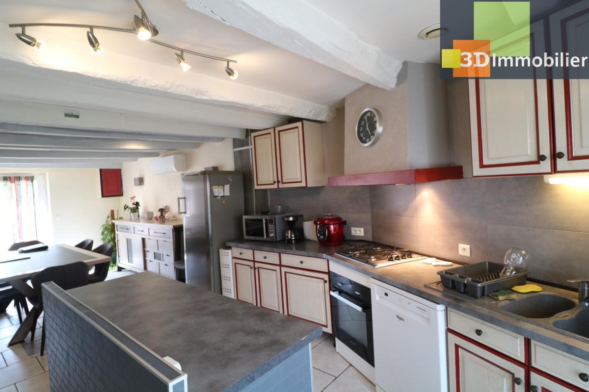 Chaussin proche, vends grande et confortable maison de 9 pièces, 7 chambres, sur un terrain de 780m² - Photo 4