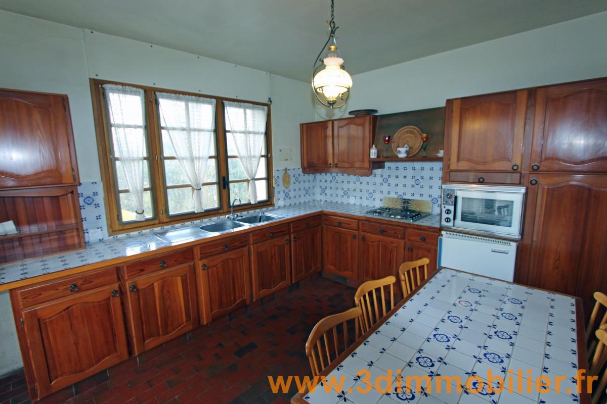 Secteur LAC de VOUGLANS (39 JURA), à vendre grande maison d’architecte sur 5236 m² de terrain - Photo 5