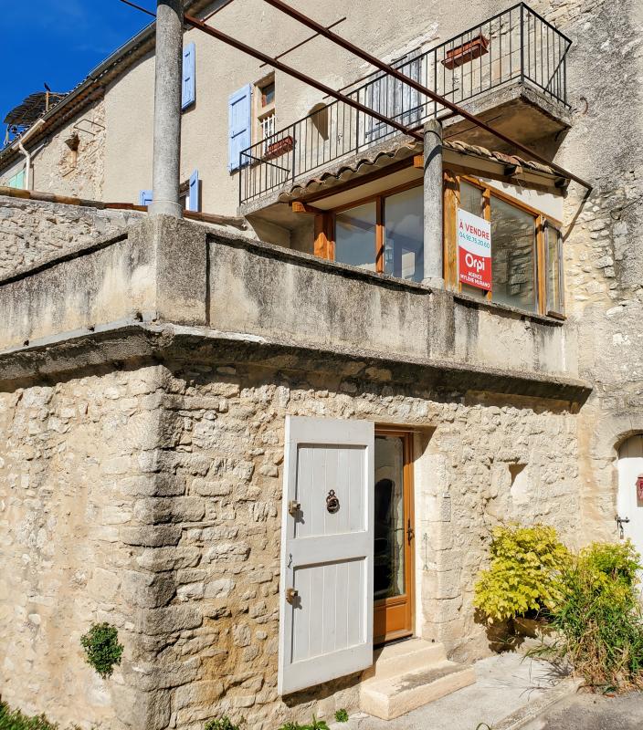 Maison de village T3 de 87 m² avec belle terrasse plein sud