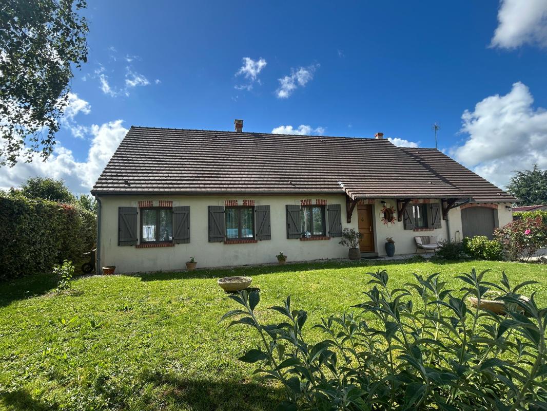 Maison À Vendre 10 minutes Nord de Mer