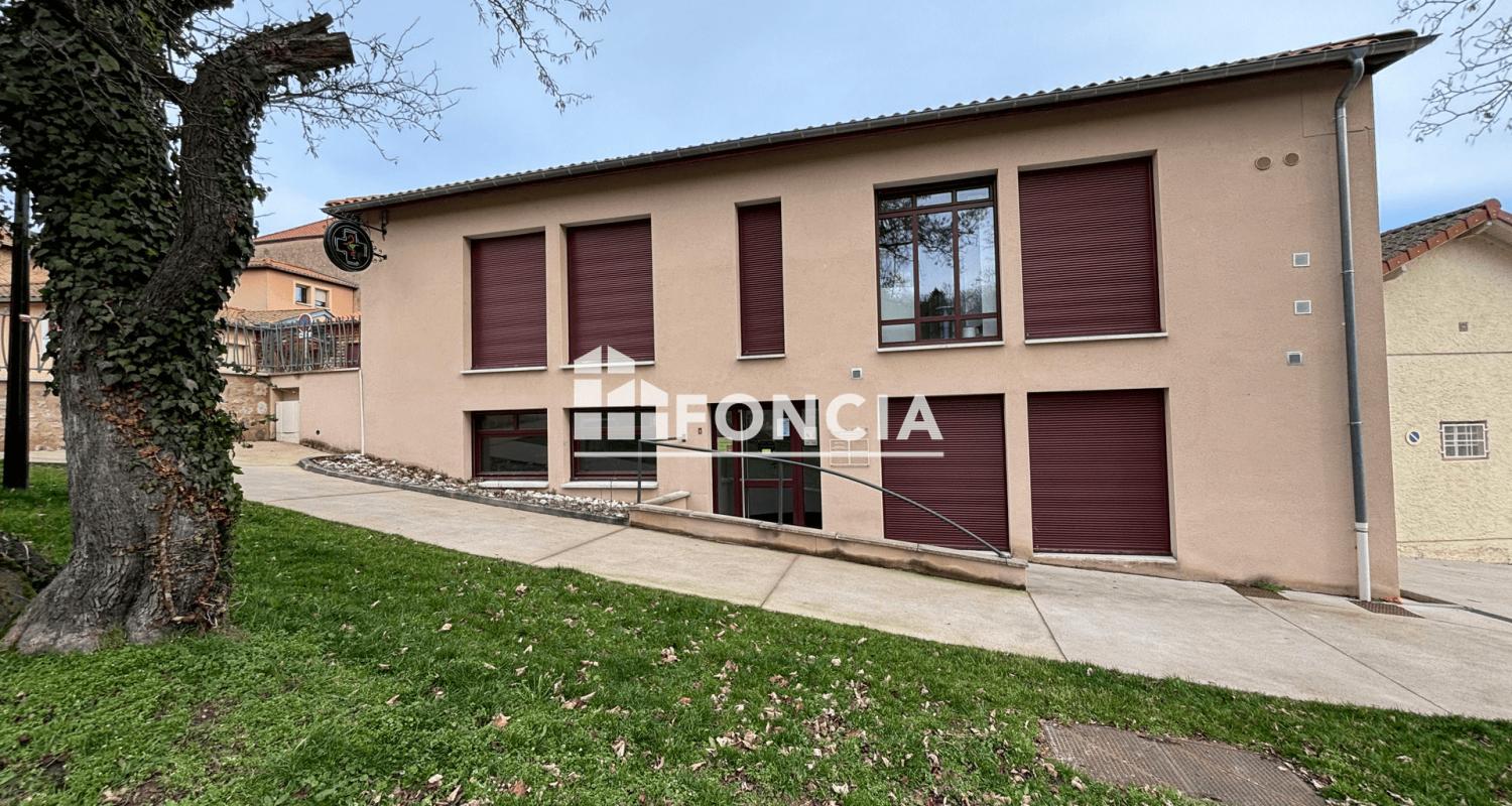 Premises 140m² — Ambierle