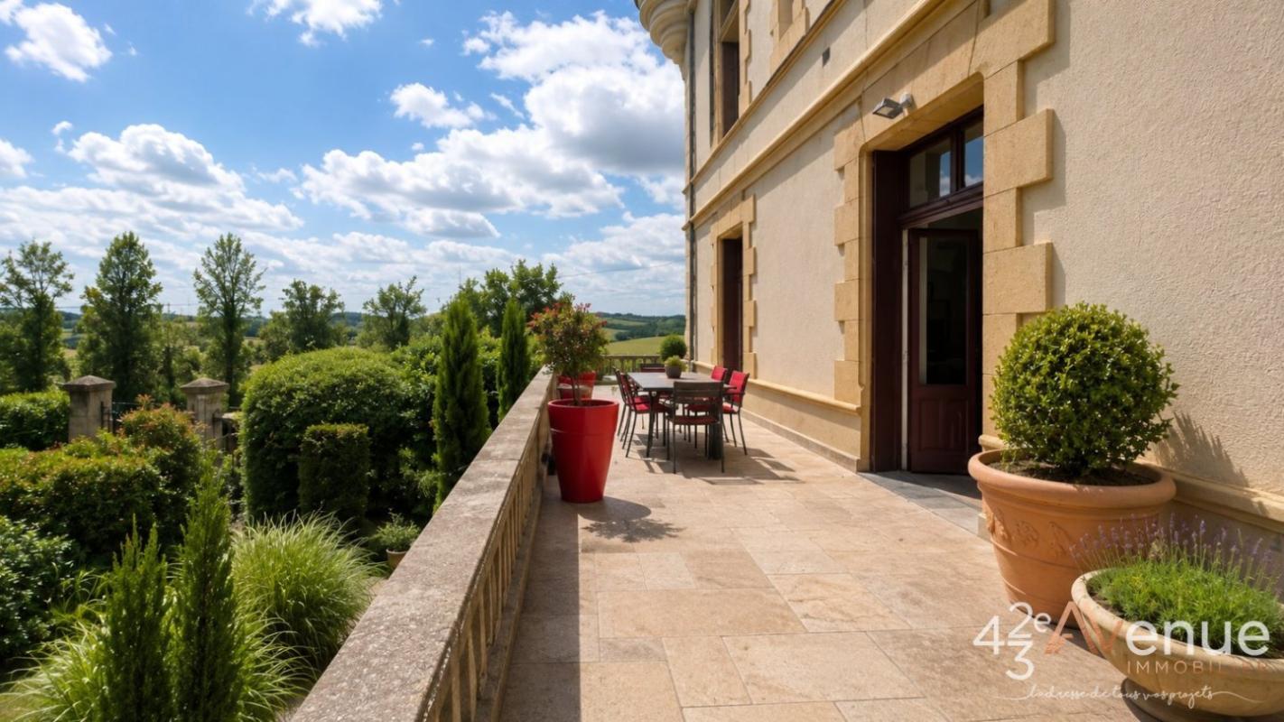 L'Étrat - Exclusivité - Duplex d'exception 191m2 au coeur d'un environnement préservé, terrasse et jardin