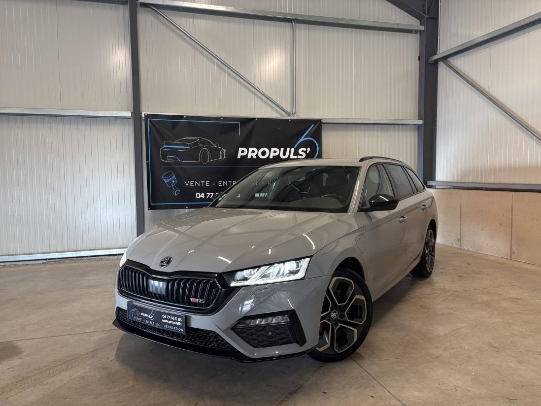 Octavia Break RS iV 245 cv Hybride Car play / Cam&eacute;ra / si&egrave;ges chauffants