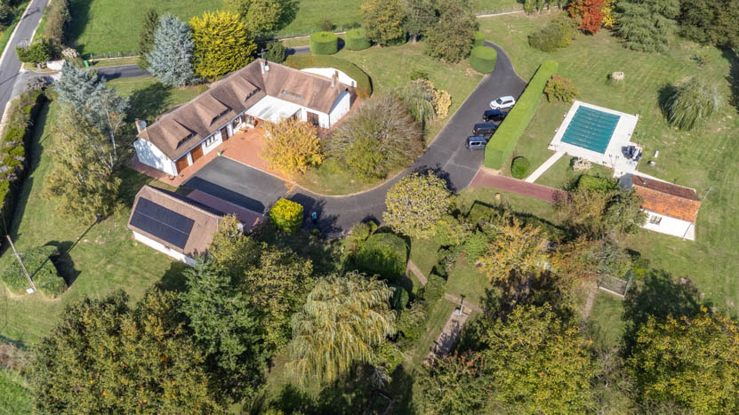 Maison Dampierre En Gracay 300 m2