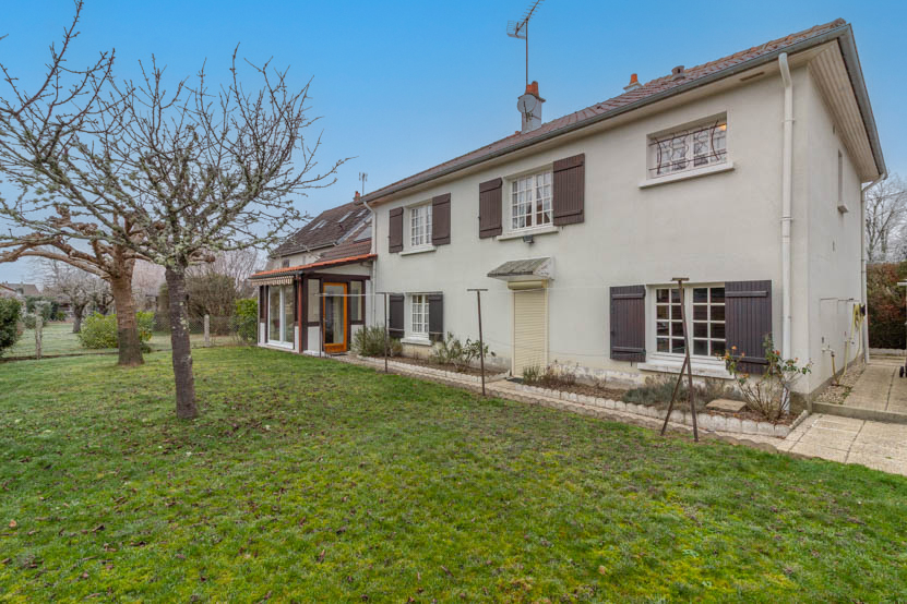 Maison Nouan Le Fuzelier 7 pièces 123 m2