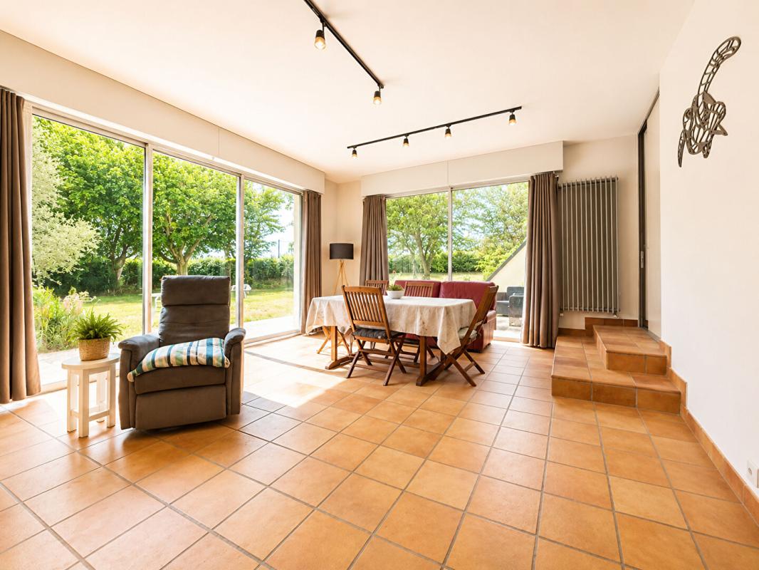 Maison d'architecte de 280 m2 à Mamers avec piscine intérieure