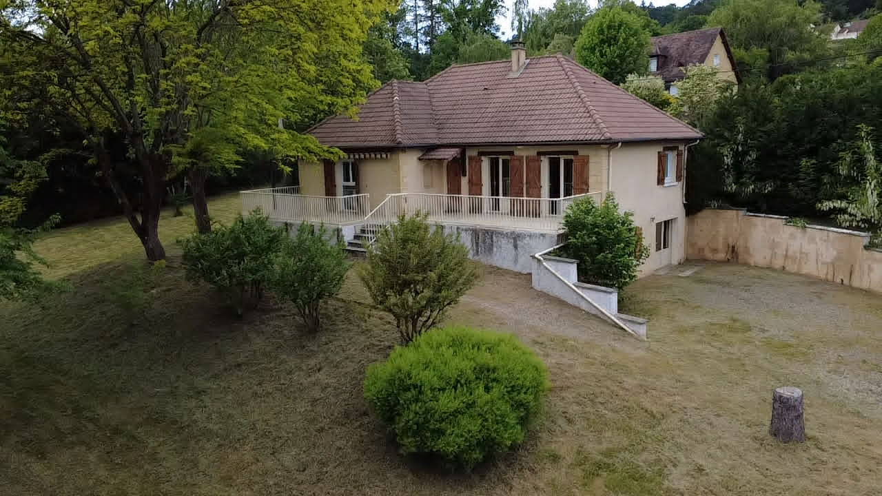 Maison Cublac 4 chambres avec parc arboré clos