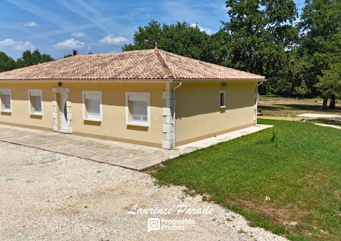 Propriété de charme avec gîte indépendant sur plus de 6 hectares clôturés