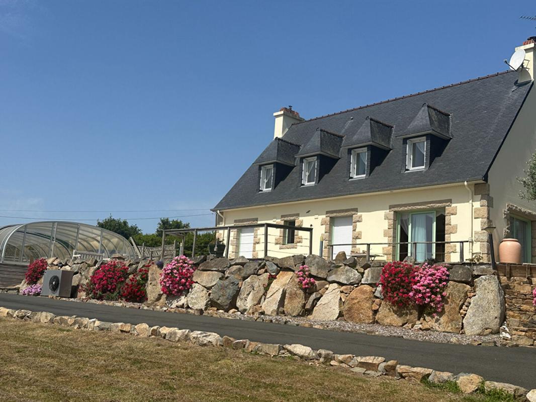 Propriété en bord d'estuaire avec piscine