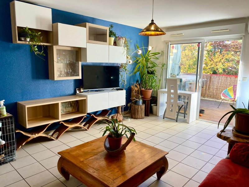 Appartement Bias 3 pièce(s) 58 m2