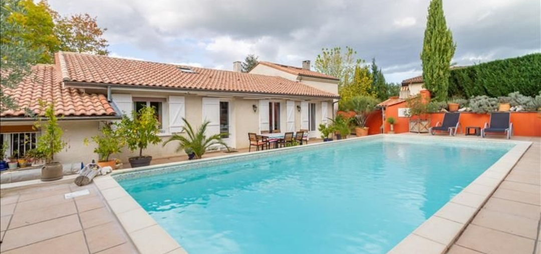 Maison Langoiran 6 pièce(s) 180 m2