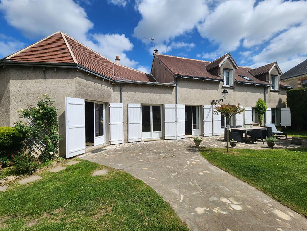 Maison Bridore 9 pièce(s) 225 m2