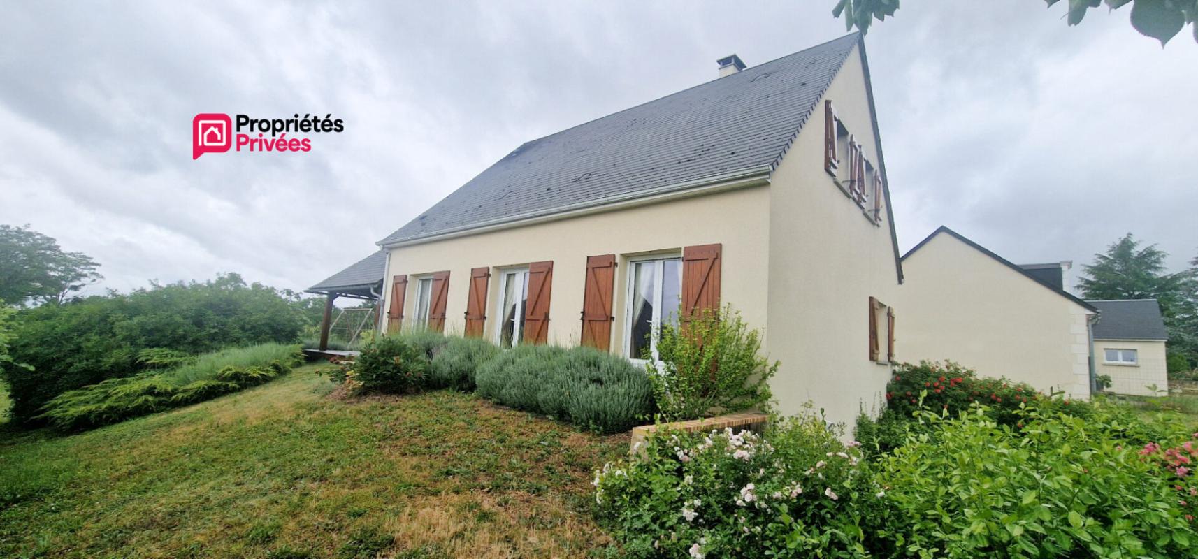 Pavillon de 139 m² - 6 pièces et 4 chambres sur sous-sol - terrain de 1486 m²