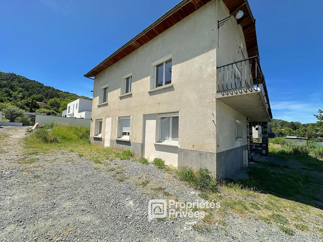 Maison 7 pièces 180 m2 sur terrain 469 m2
